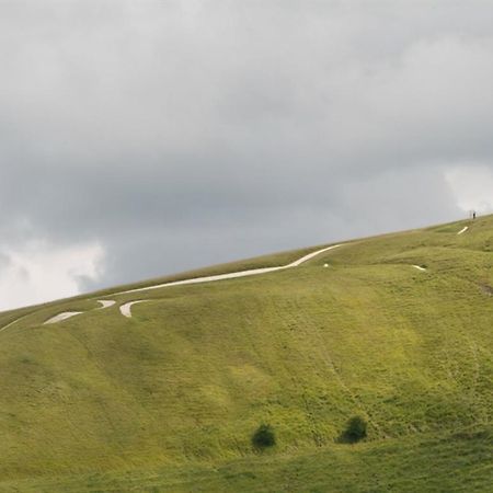 The White Horse View B&B Shrivenham Exteriör bild
